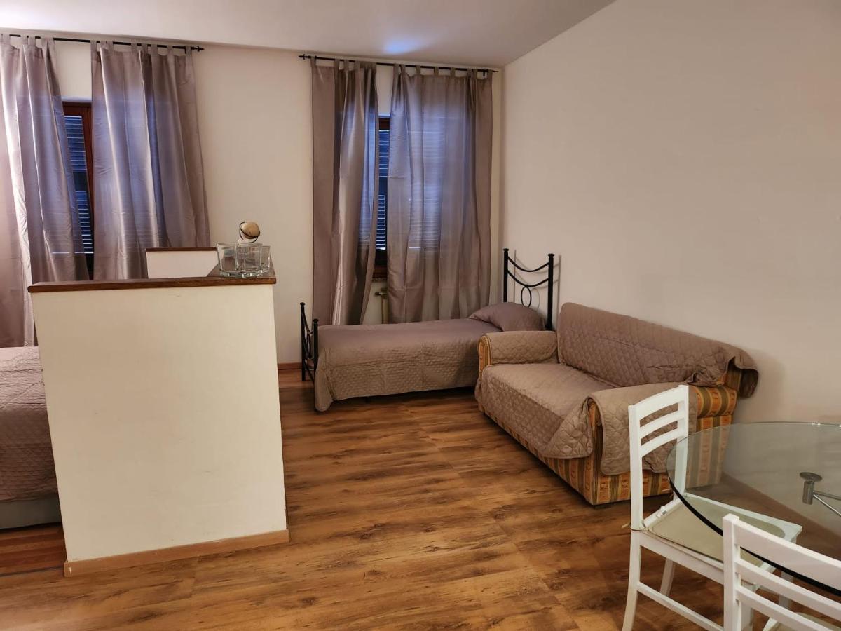 B&B Your Home Outlet 6 Serravalle Scrivia Exterior photo